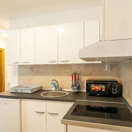 7 & Free Parking Vrnjačka Banja